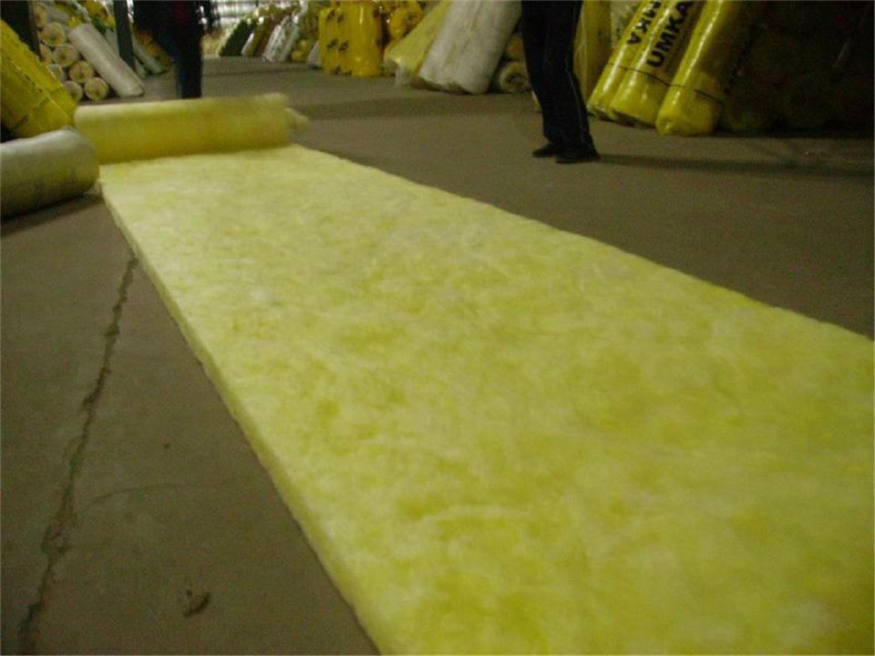 Glass wool blanket