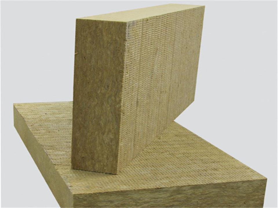 Rock wool, which finds its origins in the natural world, has gained significant importance in various industries, particularly in construction and thermal insulation. In the context of the Philippines and its local language, Tagalog, understanding the meaning and application of rock wool becomes crucial for effective communication and utilization.